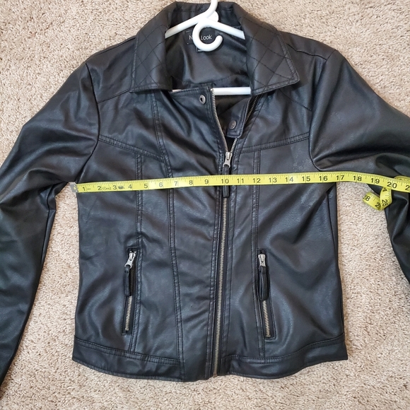 NewLook Faux Leather Jacket Size Medium. - Picture 6 of 8